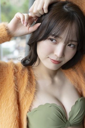 伊朗称向美航母发射导弹